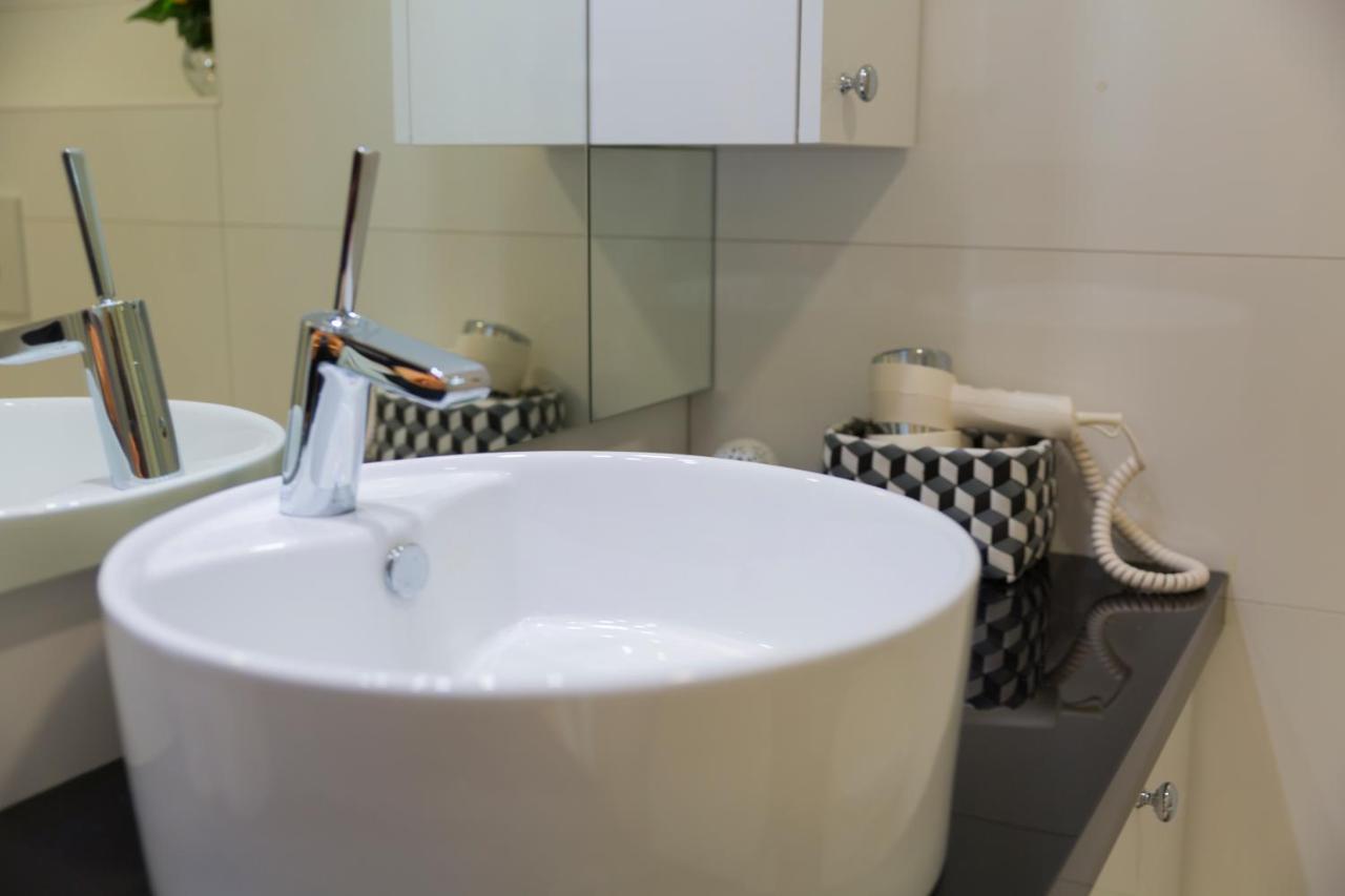 Apartment Paradise มาคาร์สกา ภายนอก รูปภาพ